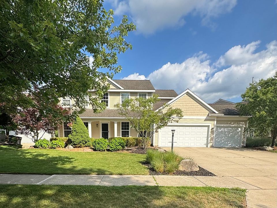 1st image of 7653 Thornapple Club Dr SE