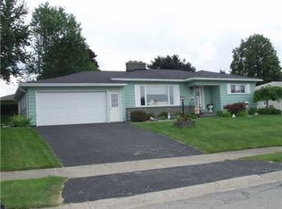 27 Case Ter, Irondequoit, NY 14609