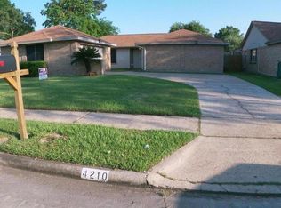 4210 Shawnee St, Baytown, TX 77521