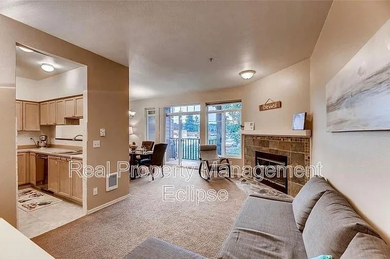 18930 Bothell Everett Hwy #G204 — Photo 8