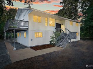 10835 Creekwood Dr SW, Olympia, WA 98512