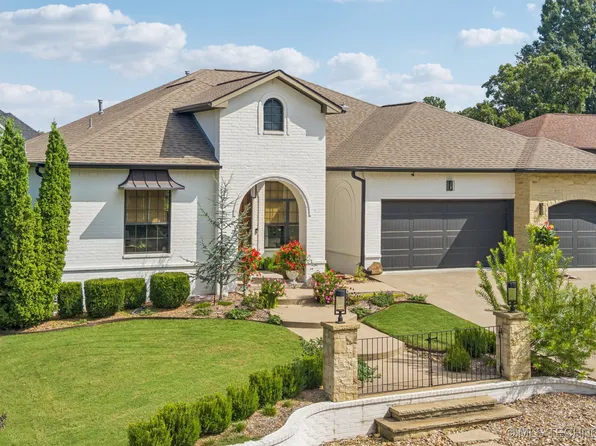 1427 Timber Ln, McAlester, OK 74501
