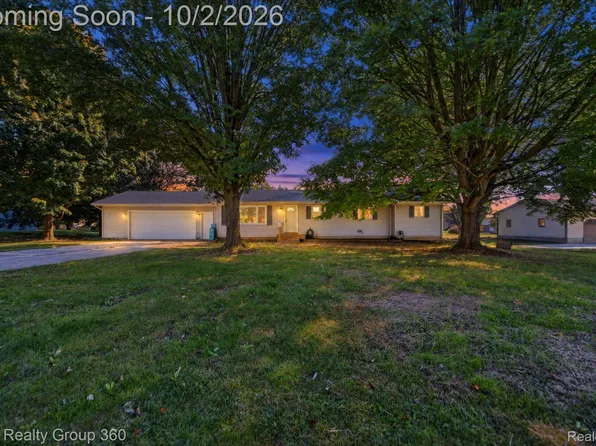31 S Aurelius Rd, Mason, MI 48854