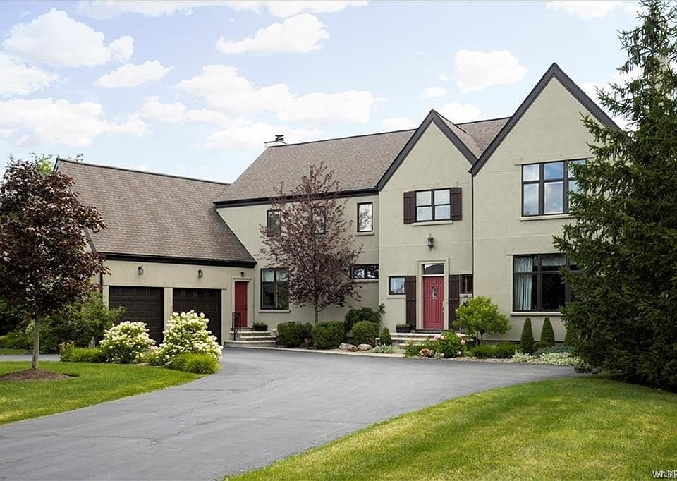 1st image of 8240 Oakway Ln
