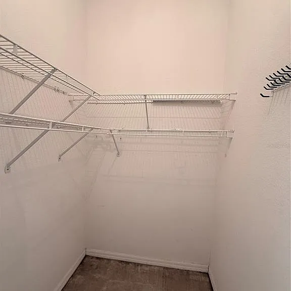 3010 Victoria Dr — Photo 26