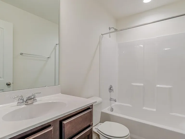 2820 Killian Ct — Photo 21