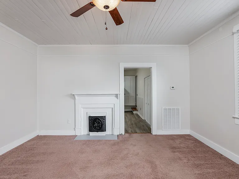 206 Oliver St — Photo 7