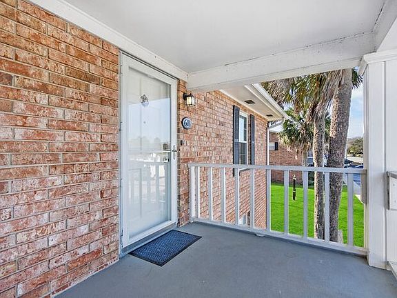 5th image of 405 Flagler Blvd
