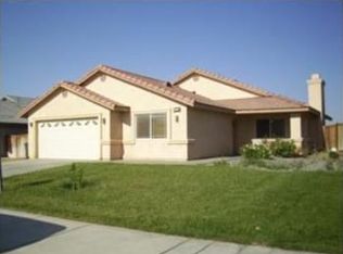 14275 Caroline St, Adelanto, CA 92301