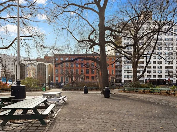 230 E 15th St APT 2K, New York, NY 10003