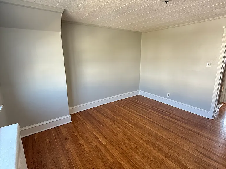 513 Woodcliffe Rd — Photo 15