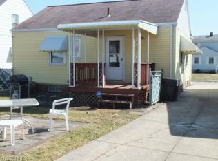 12419 Park Knoll Dr, Garfield Heights, OH