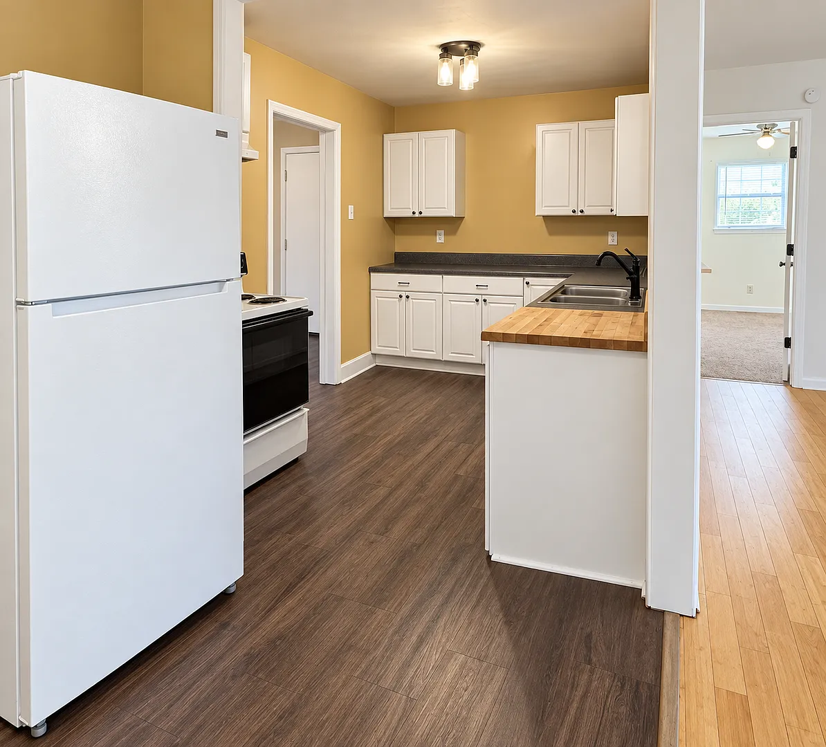 1205 Fairway Drive SW — Photo 4