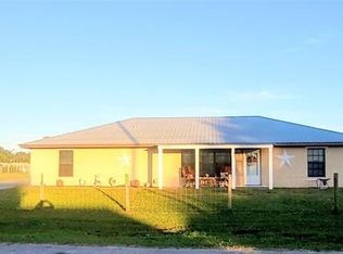 1153 Jerdik Dr, Moore Haven, FL 33471