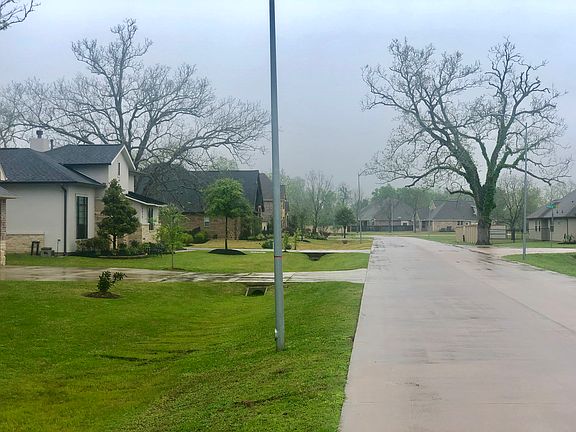 3rd image of 3607 Wellborn Dr