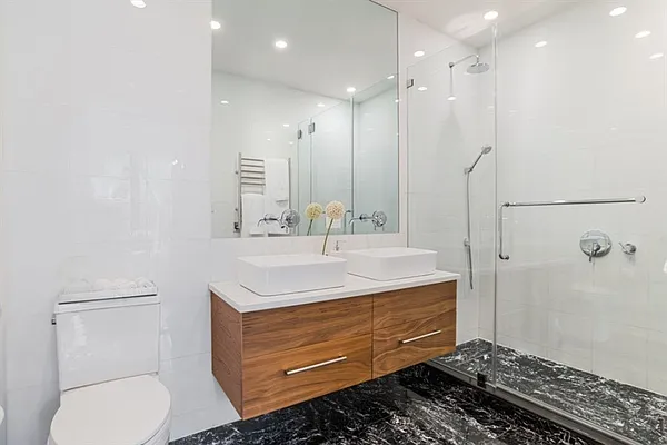 Sold by Corcoran | media 4