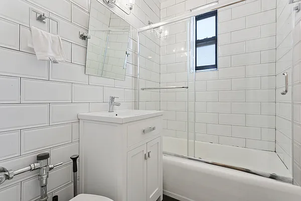 Sold by Douglas Elliman | media 10