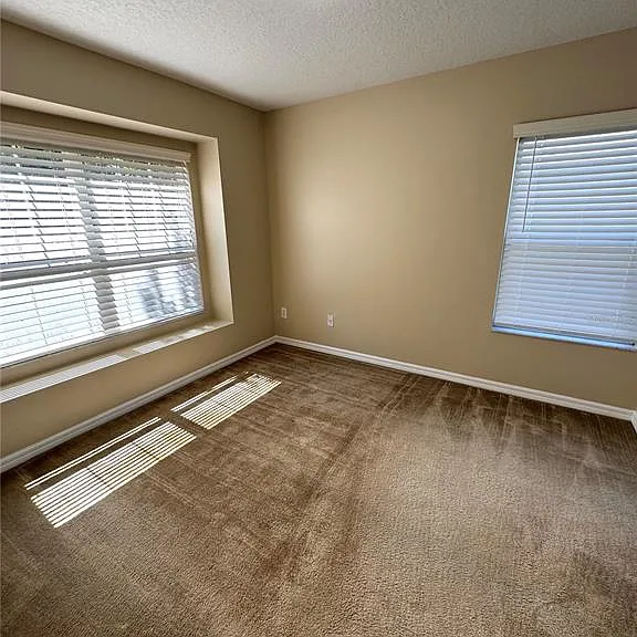 516 Penny Royal Pl — Photo 19