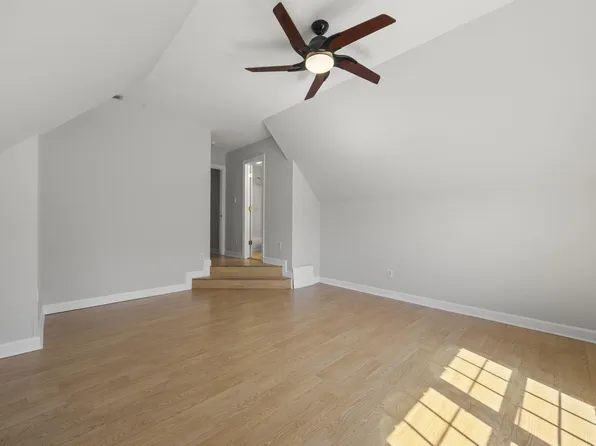 106 Beckford Rd, Cary, NC 27518