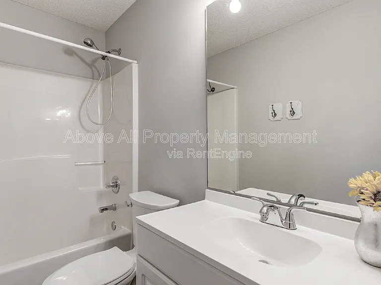 103 Unaka Ct — Photo 41