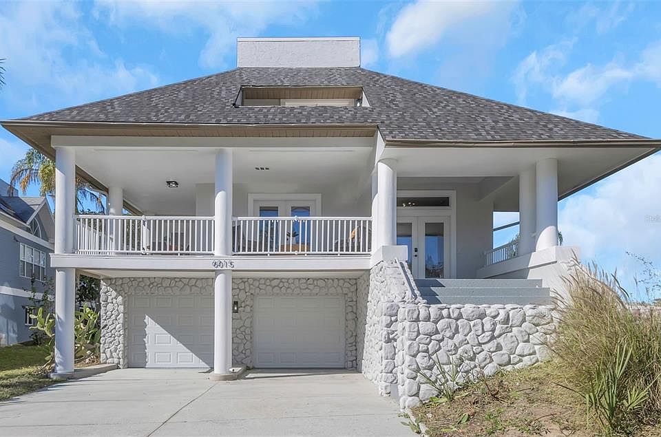 1st image of 6015 Barefoot Ct