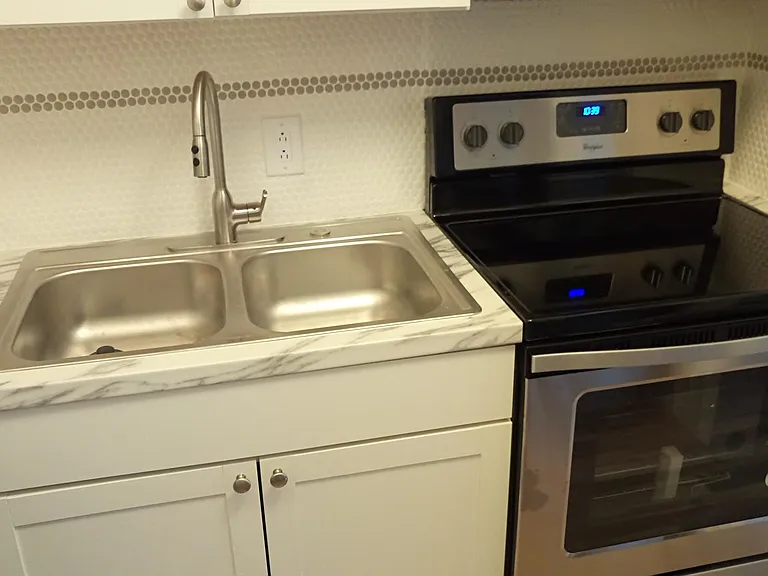 1409 Lake Ave #6 — Photo 13
