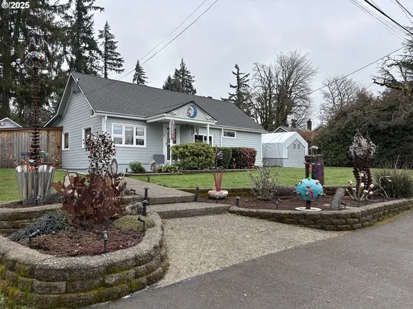 13600 SE Briggs St, Milwaukie, OR 97222