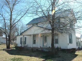 1424 4th St, Oswego, KS 67356