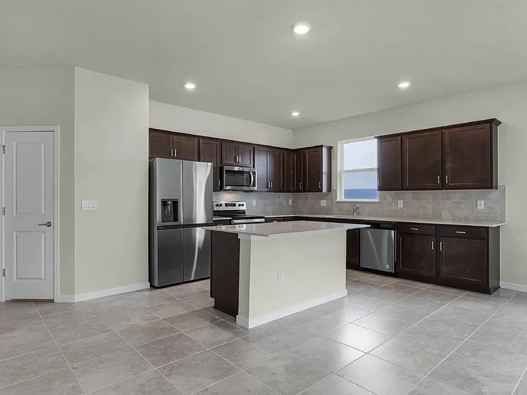 14307 Noto Ave — Photo 7
