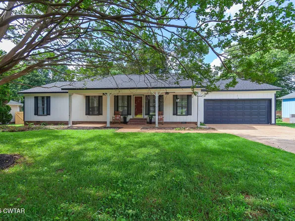 27 Fox Pond Cv, Jackson, TN 38305