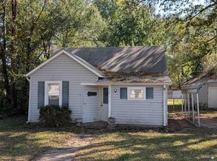 318 12th St, Ogden, KS 66517