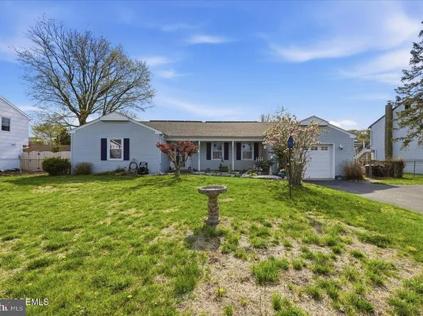 503 Buttonwood Dr, Lanoka Harbor, NJ 08734