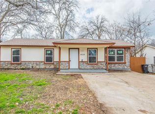 4132 Wilhelm St, Fort Worth, TX 76119