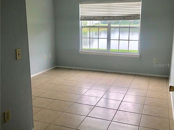 4th image of 1201 Bermuda Lakes Ln Unit 106