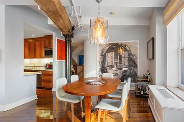 Sold by Liss Real Estate Group LLC