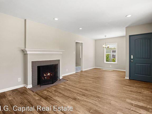 4th image of 8066 Laurelgrove Ave