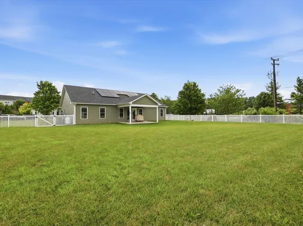 101 Evershire St, Waynesboro, VA 22980