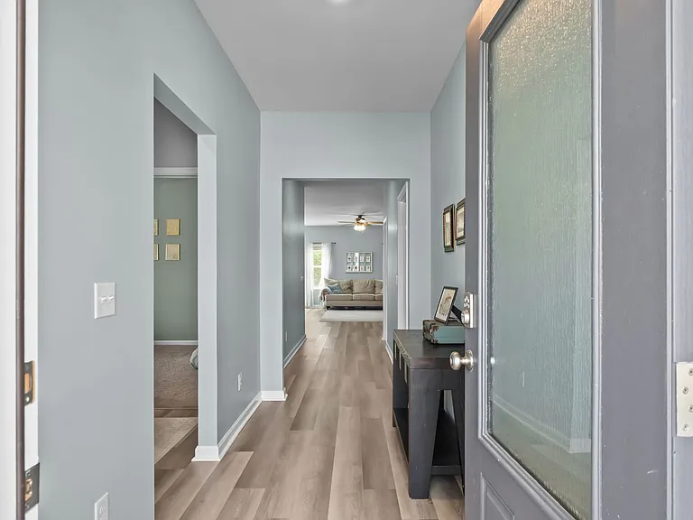 1431 Waybridge Way — Photo 6