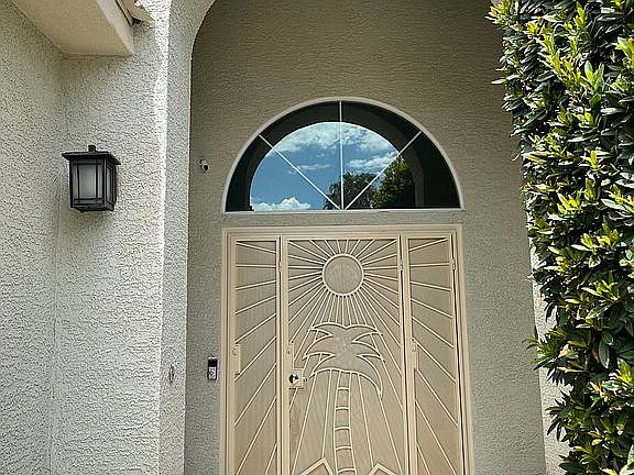 5th image of 7521 Dallas Ct