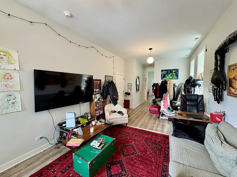 3203 W Armitage Ave #2F — Photo 9