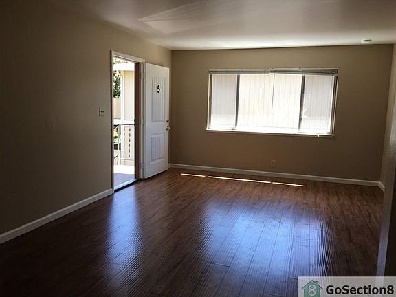 3rd image of 330 S Willard Ave APT 5