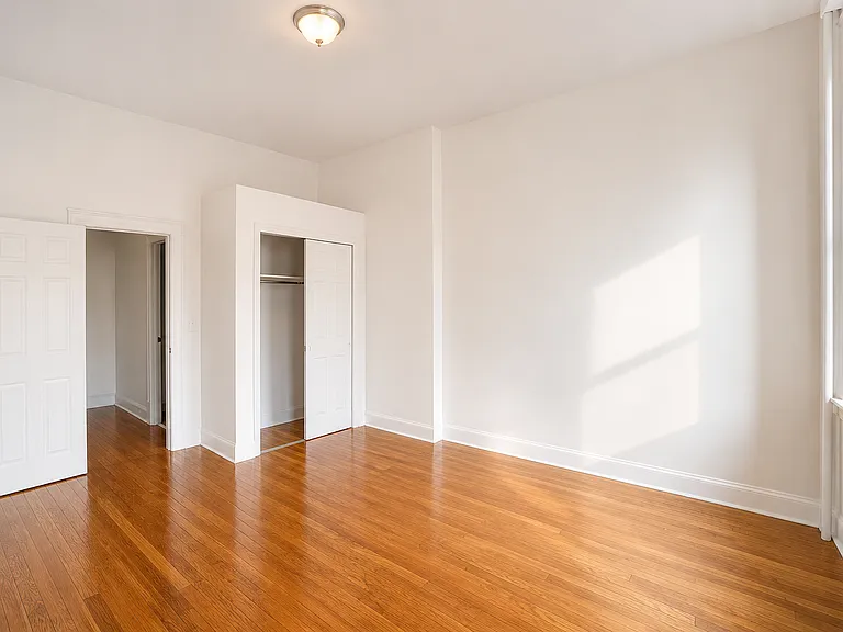 628 Willoughby Ave #2B — Photo 6