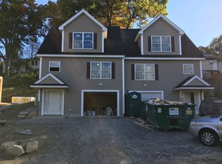 21 Pinehurst St, Manchester, NH 03103