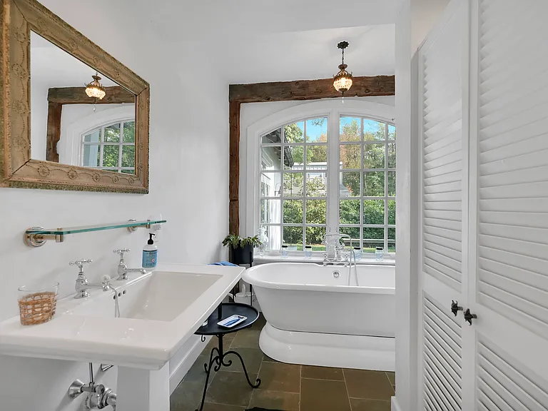 3 Fairfield Ln — Photo 29