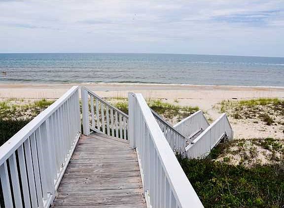 3rd image of 1532 Seaside Dr