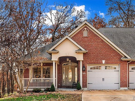 2nd image of 318 Country Villa Ln