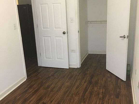 3rd image of 5751 S Michigan Ave APT 308
