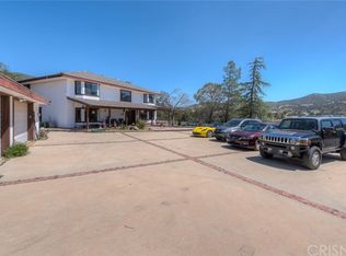 7555 Sierra Hwy, Agua Dulce, CA 91390