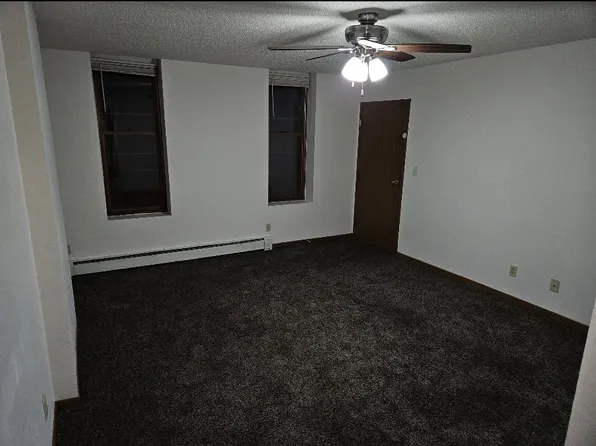 483 Loras Blvd #2, Dubuque, IA 52001