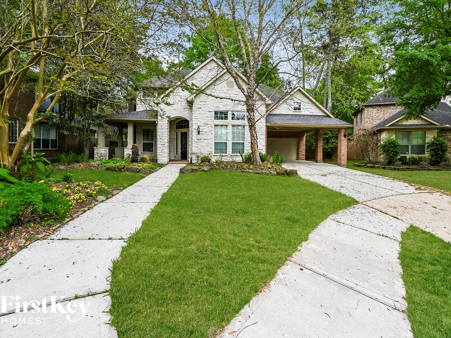 4 bed, 3.5 bath, 3690 sqft, $3,030 — Photo 1